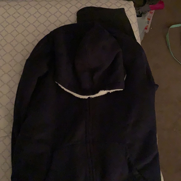 Retreat sweater - Picture 3 of 4